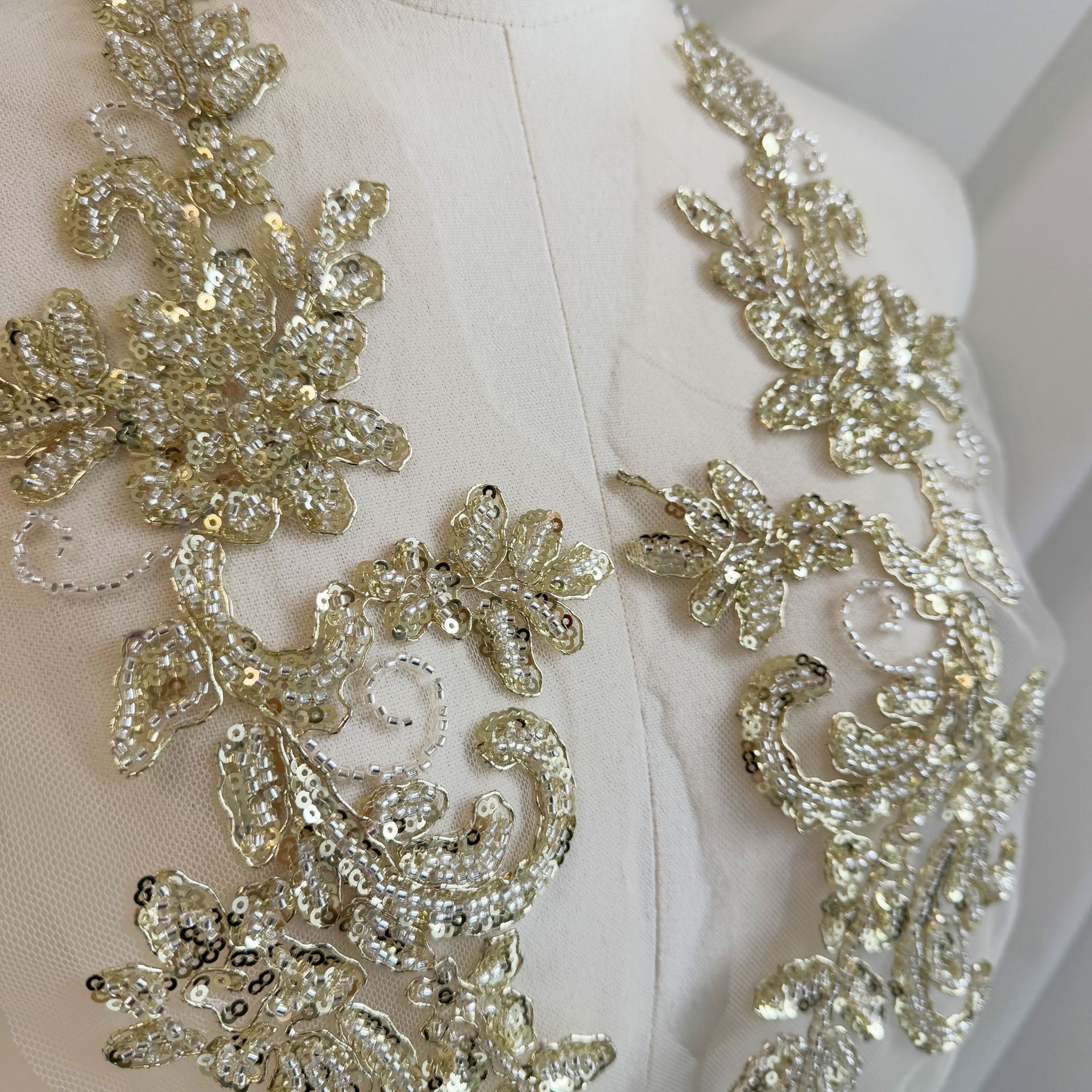 Champagne gold beaded flower s - Embroidery Gold incelemesi ve fiyatı