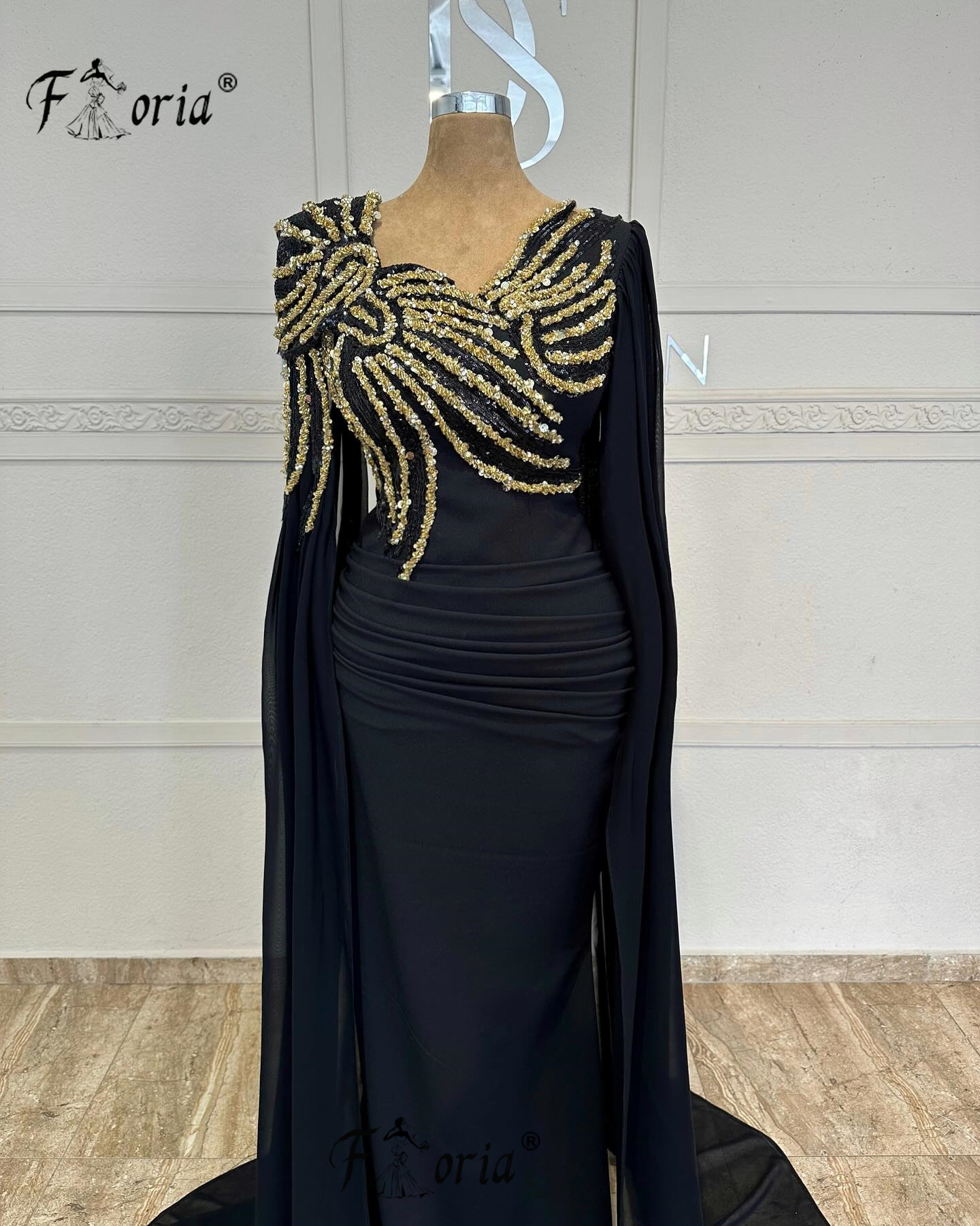 Dubai Woman Black Mermaid Form - Embroidery Gold incelemesi ve fiyatı