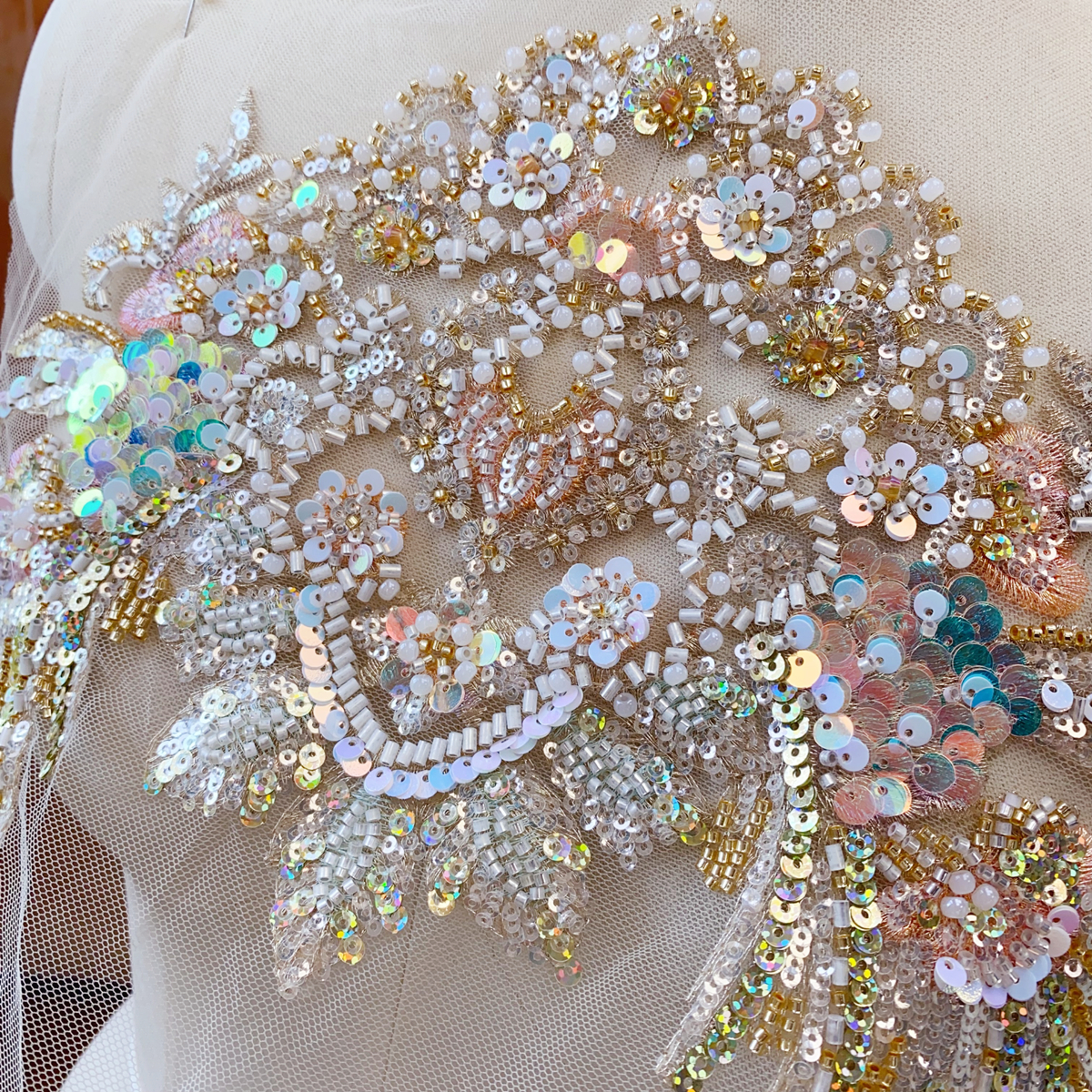 Champagne Gold Fish Scale Sequ - Embroidery Gold incelemesi ve fiyatı
