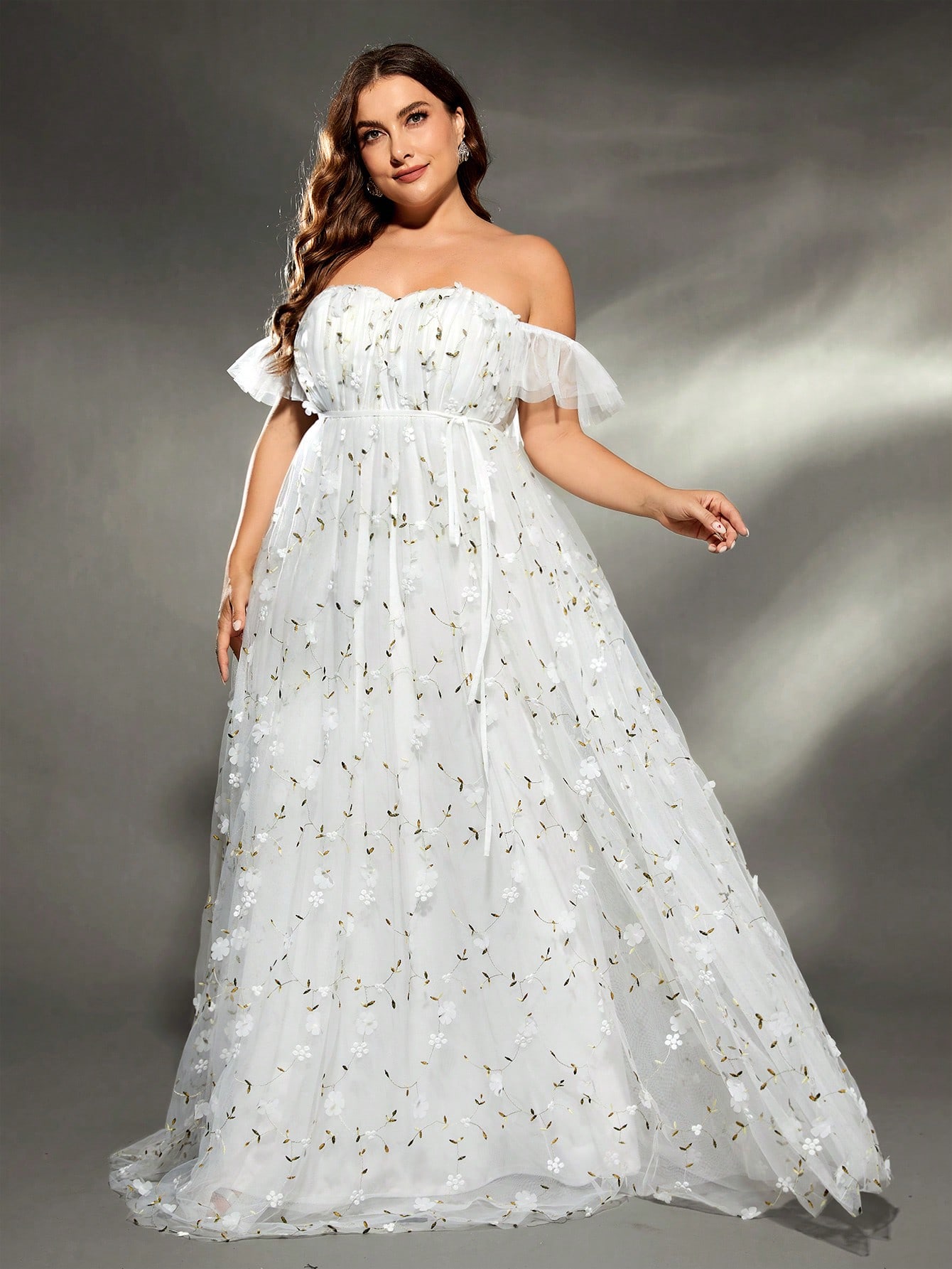 Mgiacy plus size  Line collar  - Embroidery Abaya incelemesi ve fiyatı