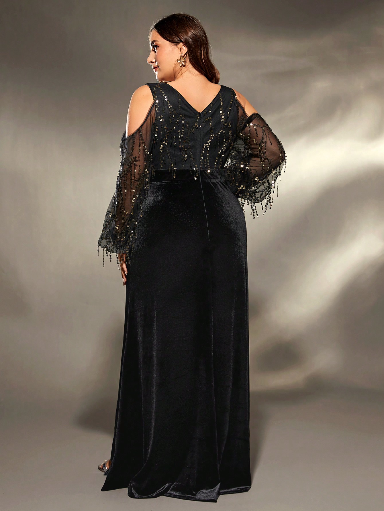 Mgiacy plus size Deep V cross  - Embroidery Abaya incelemesi ve fiyatı