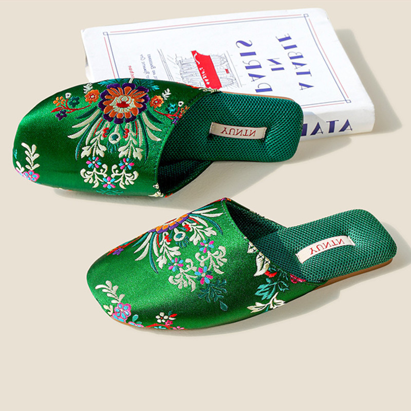Elegant Chinese Style Embroide - Embroidery Shoes incelemesi ve fiyatı