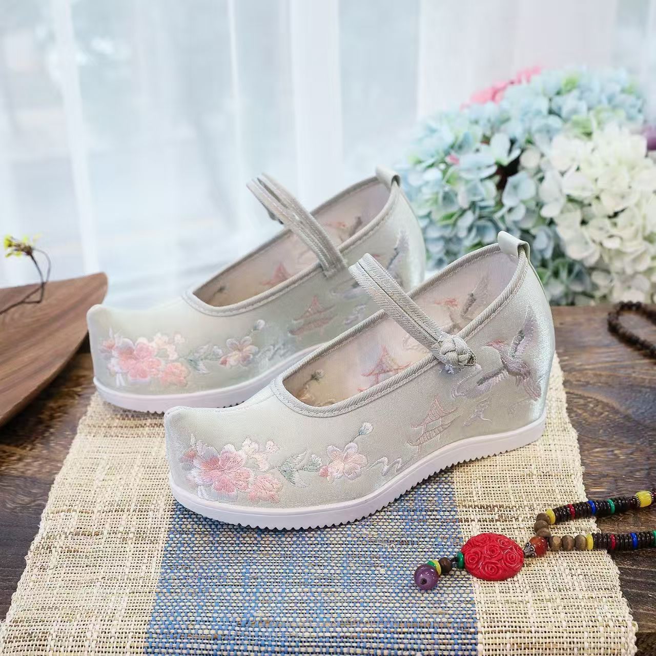 Women Increased Internal Embro - Embroidery Shoes incelemesi ve fiyatı