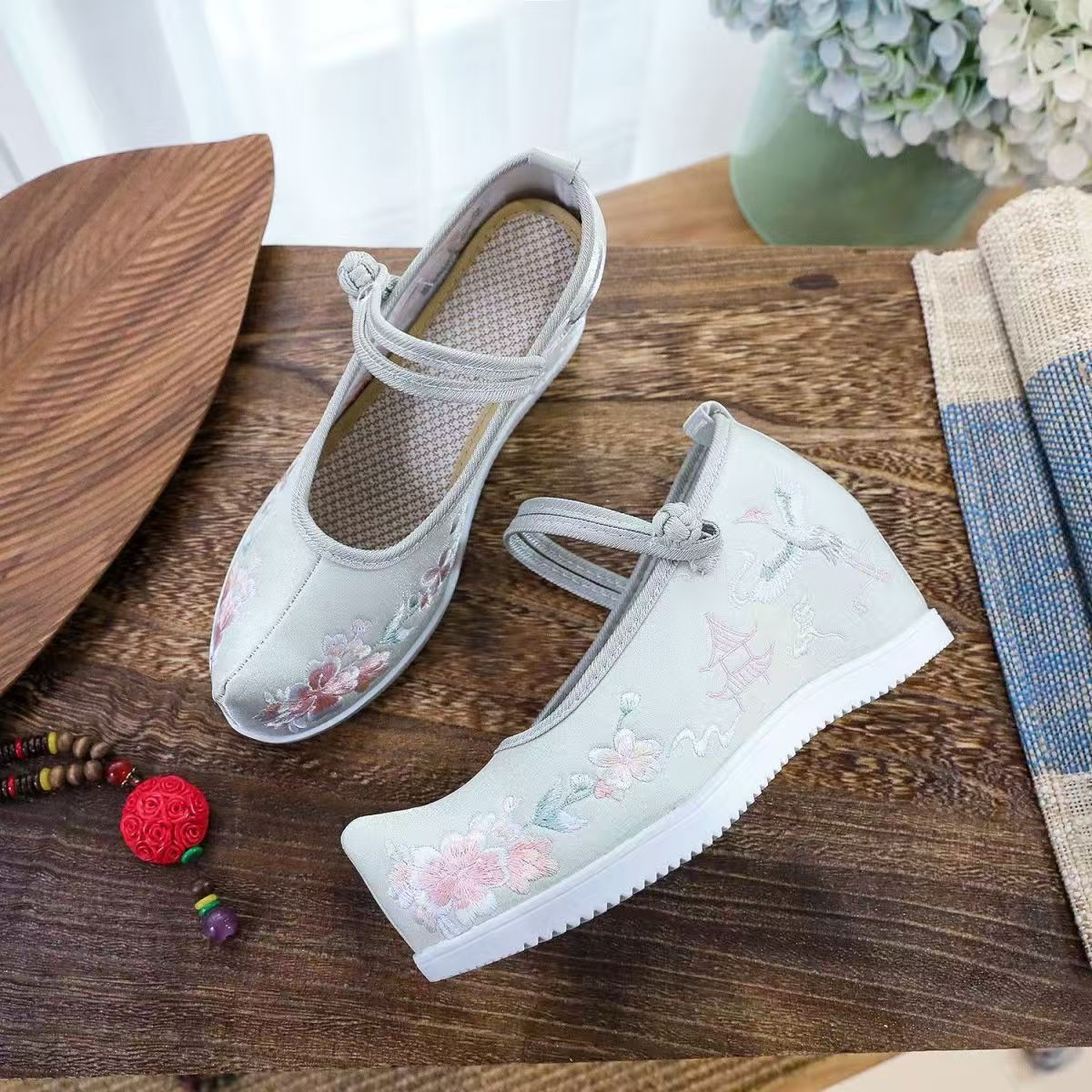 Women Increased Internal Embro - Embroidery Shoes incelemesi ve fiyatı