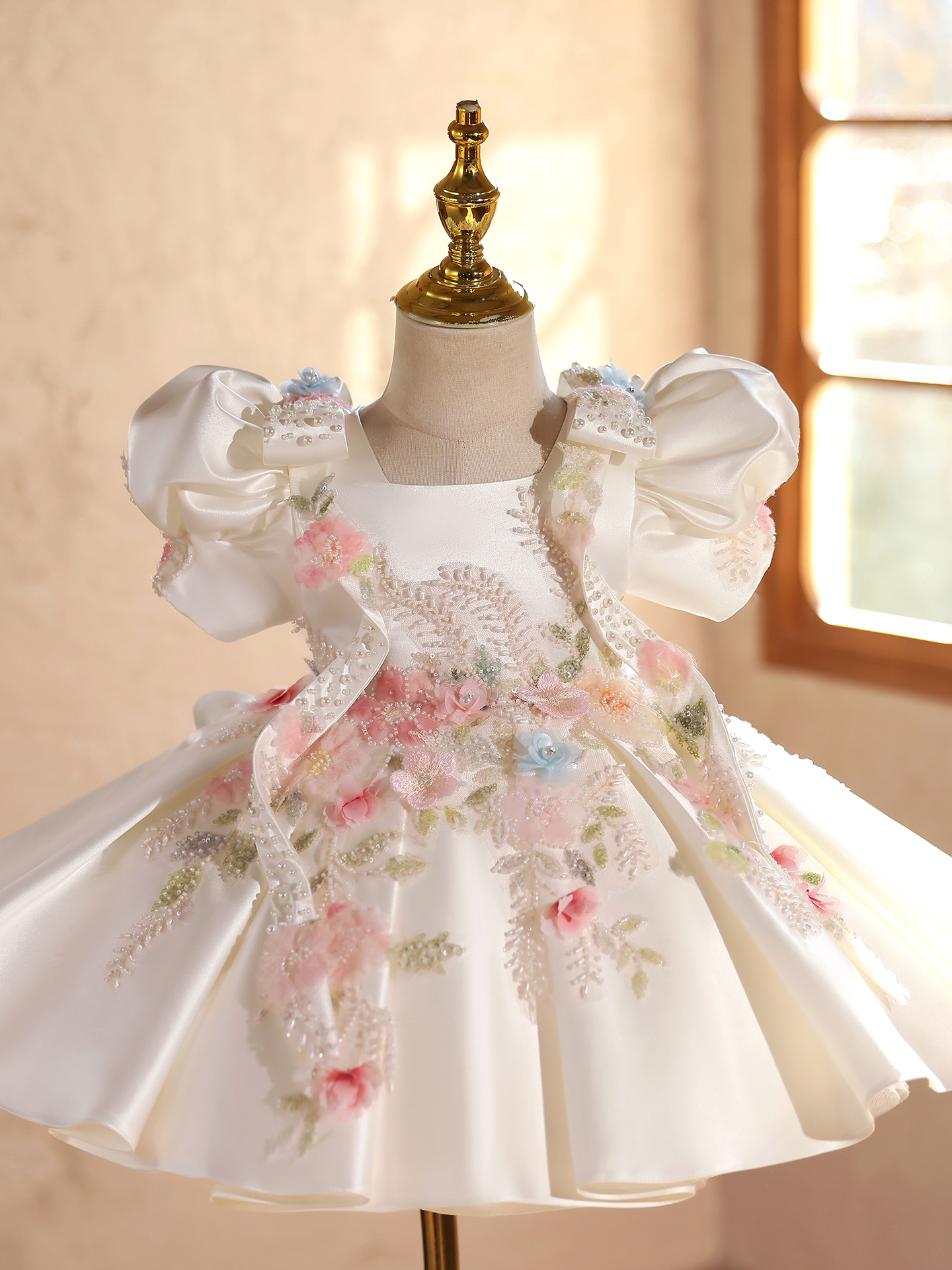 Baby first birthday party dres - Embroidery Abaya incelemesi ve fiyatı