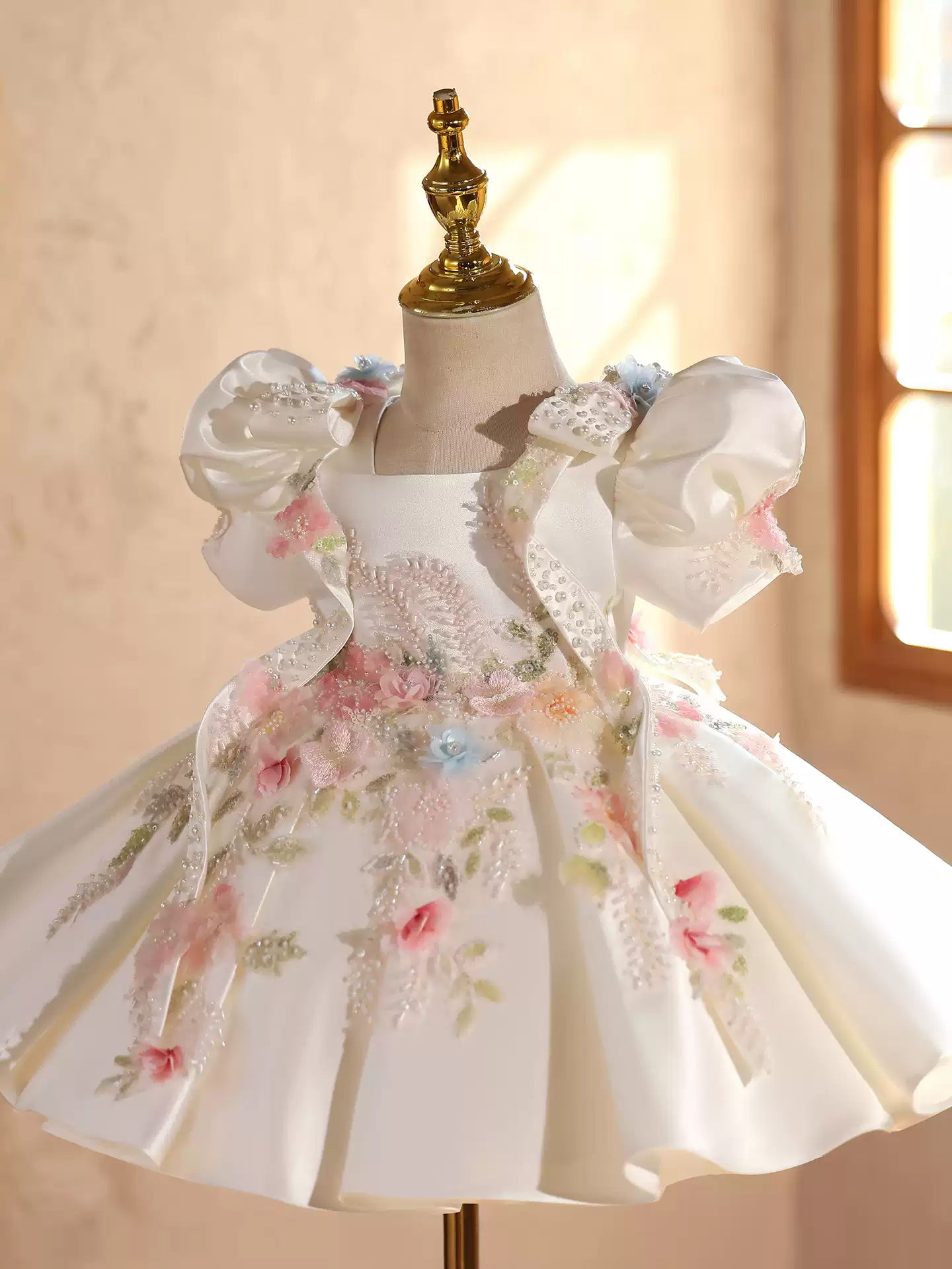 Baby first birthday party dres - Embroidery Abaya incelemesi ve fiyatı