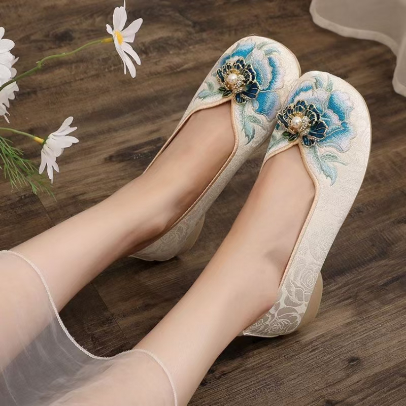 Woman Low Heel Embroidered Clo - Embroidery Shoes incelemesi ve fiyatı